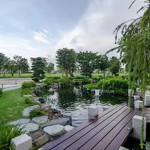 Luxury Vinhomes Central Park Humi Homes Apartment
